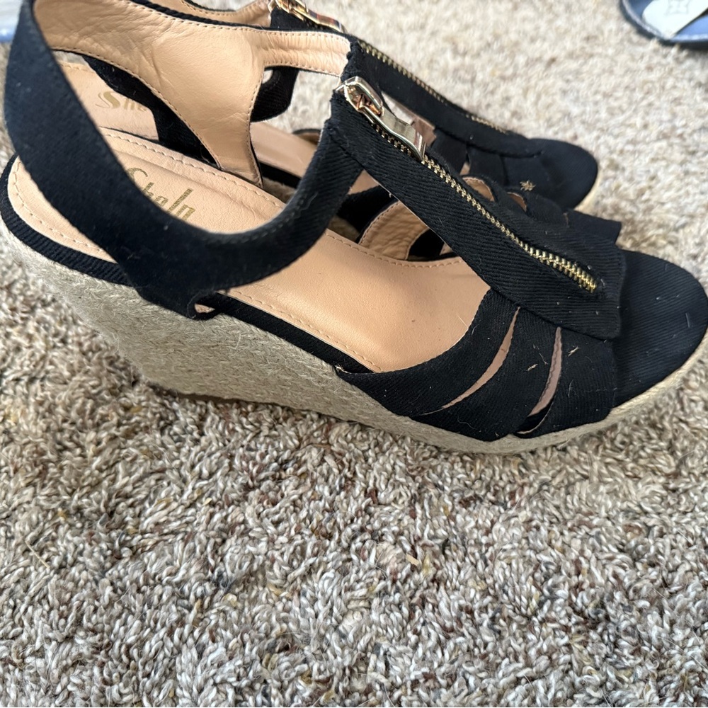 SHEIN Black Wedge Sandals with Tan Sole